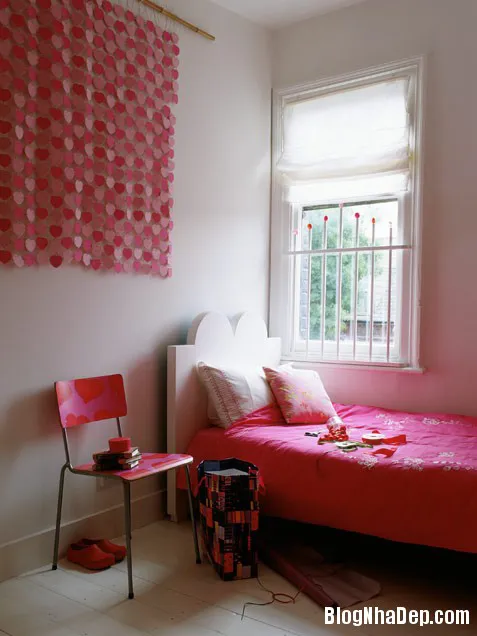 Phòng ngủ màu hồng ngọt ngào đáng yêu cho bé