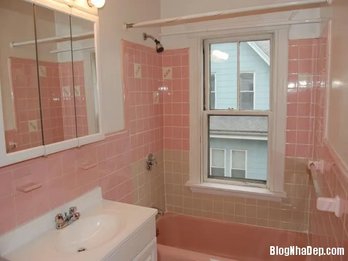 075238 5 large Phòng tắm nữ tính và quyến rũ với gam màu hồng