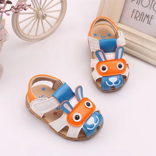 Bật Mí Một Số Tiêu Chí Khi Chọn Các Mẫu Giày Sandal Nữ Đẹp Cho Bé