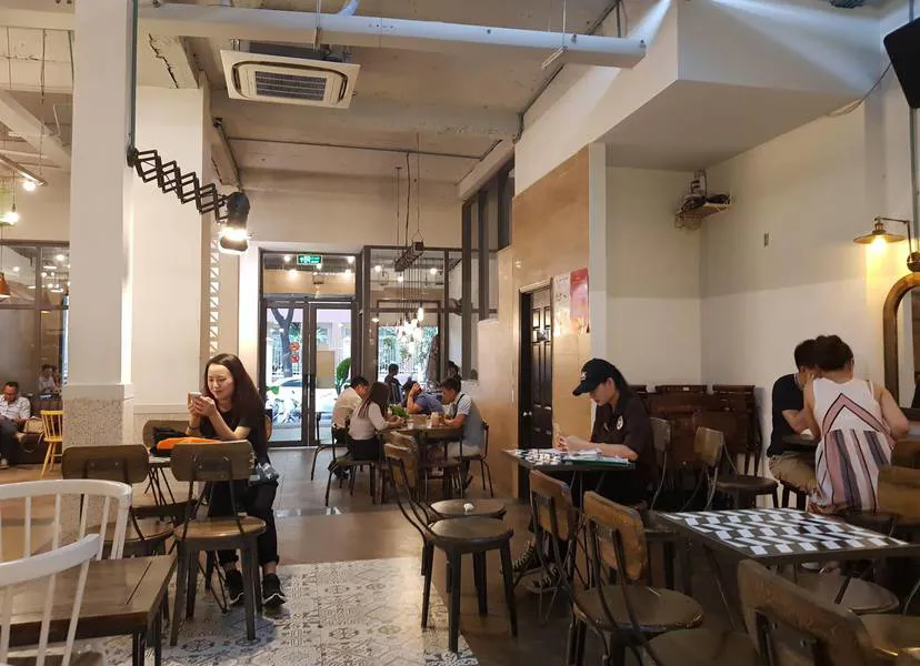 Bật mí những quán cafe 24h Quận 1 cho những cú về đêm