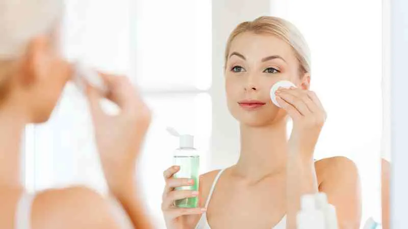 Các bước skincare cho da dầu mụn hiệu quả