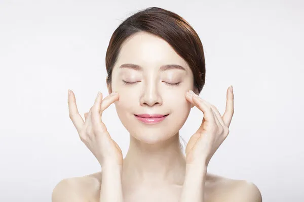 Chia sẻ cách sử dụng mặt nạ collagen cho da luôn khỏe đẹp