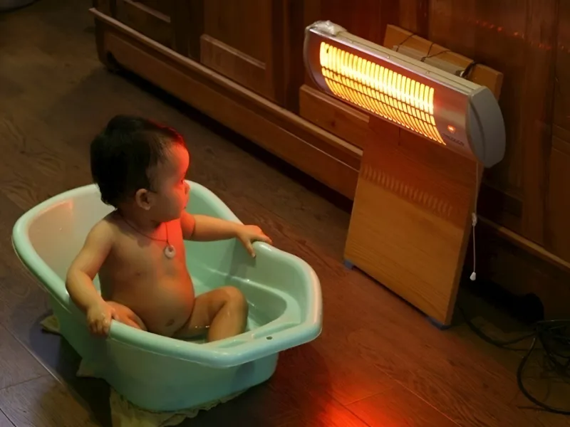 Chọn đèn sưởi ấm cho trẻ sơ sinh đón mùa đông không lạnh