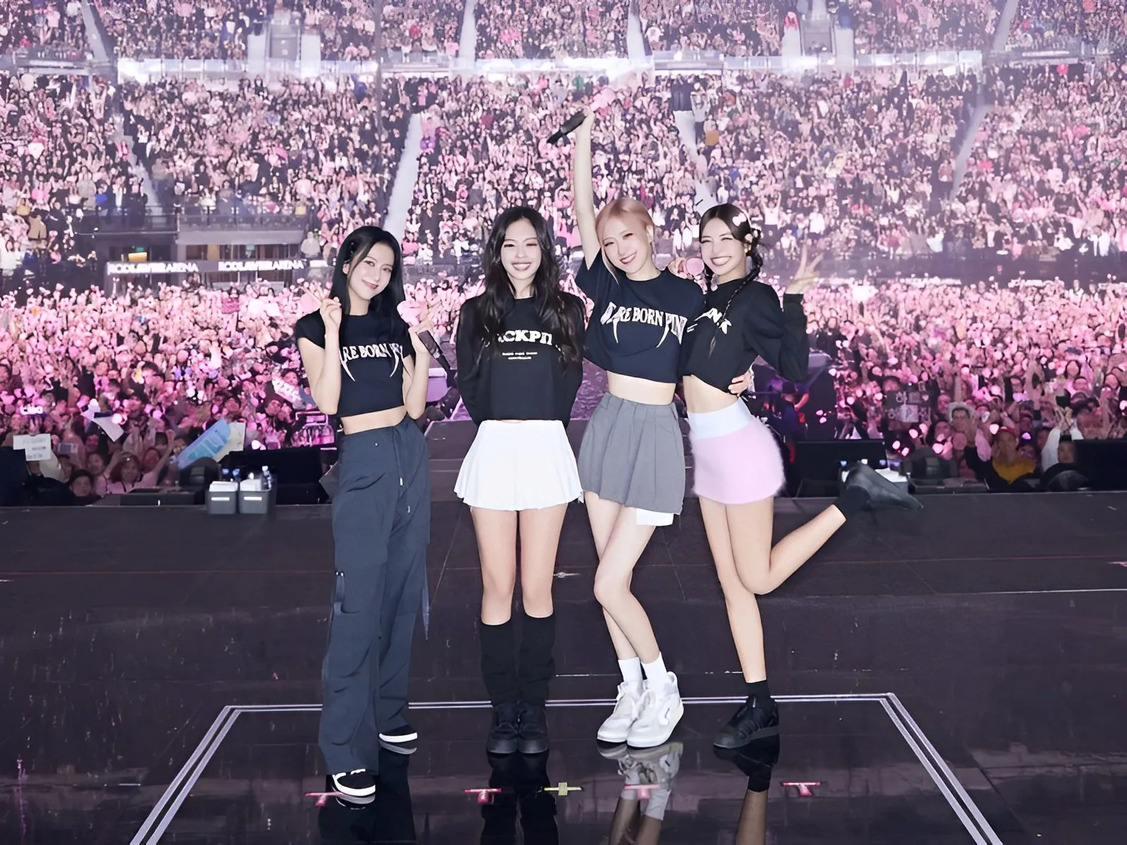 Đi concert mang gì? 9+ món đồ không thể thiếu trong concert BLACKPINK