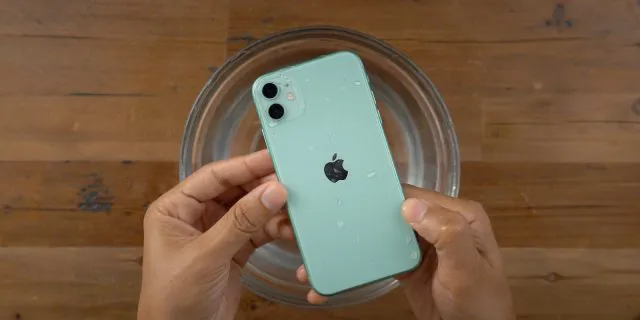 iPhone mới nhất có tính năng gì nổi bật, có đáng mua?