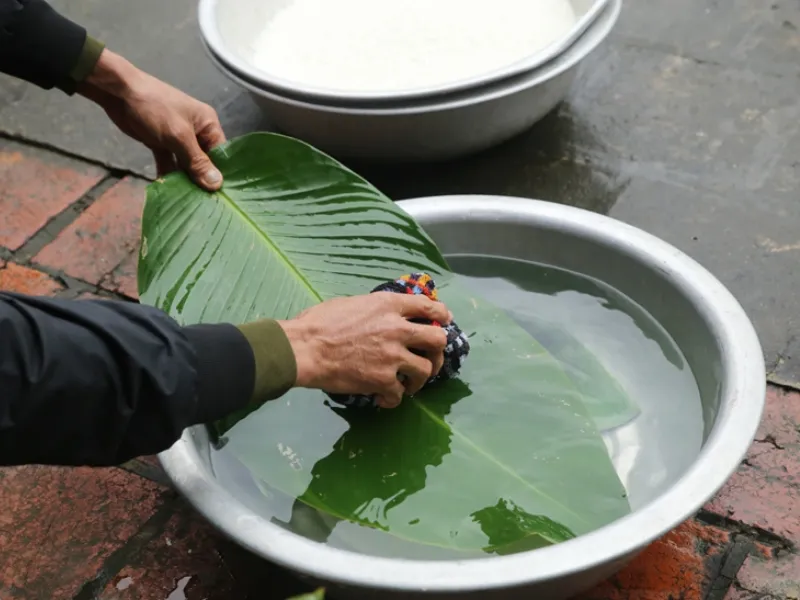 Lưu ngay các cách gói bánh tét đẹp mắt cho ngày Tết