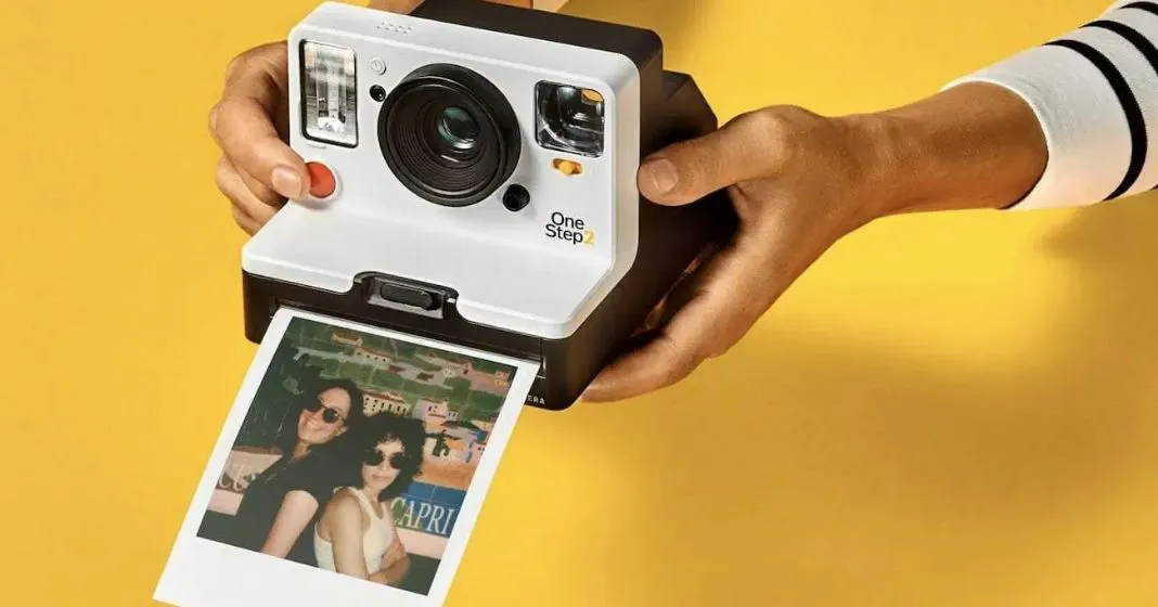 Review 8 máy ảnh polaroid tốt đáng mua nhất hiện nay