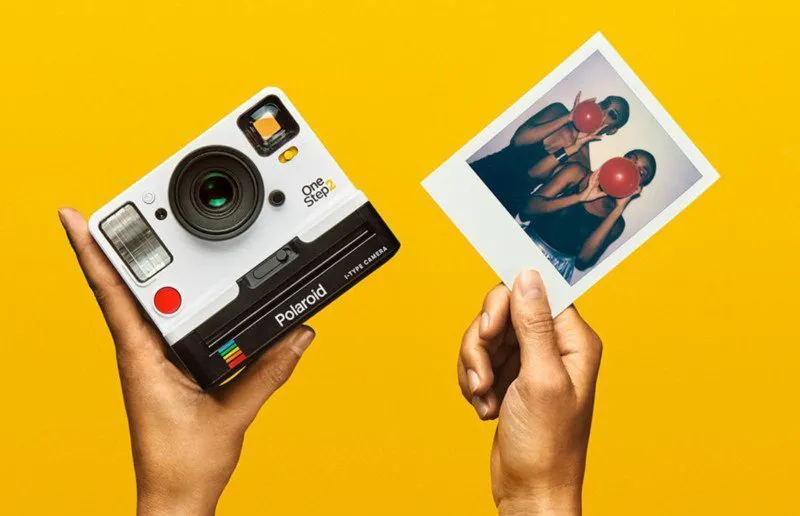 Review 8 máy ảnh polaroid tốt đáng mua nhất hiện nay