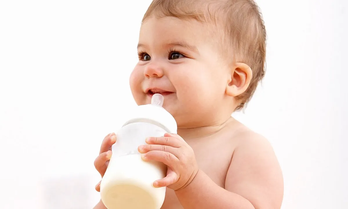 Top 7 loại sữa tăng cân cho bé 1 tuổi hiệu quả